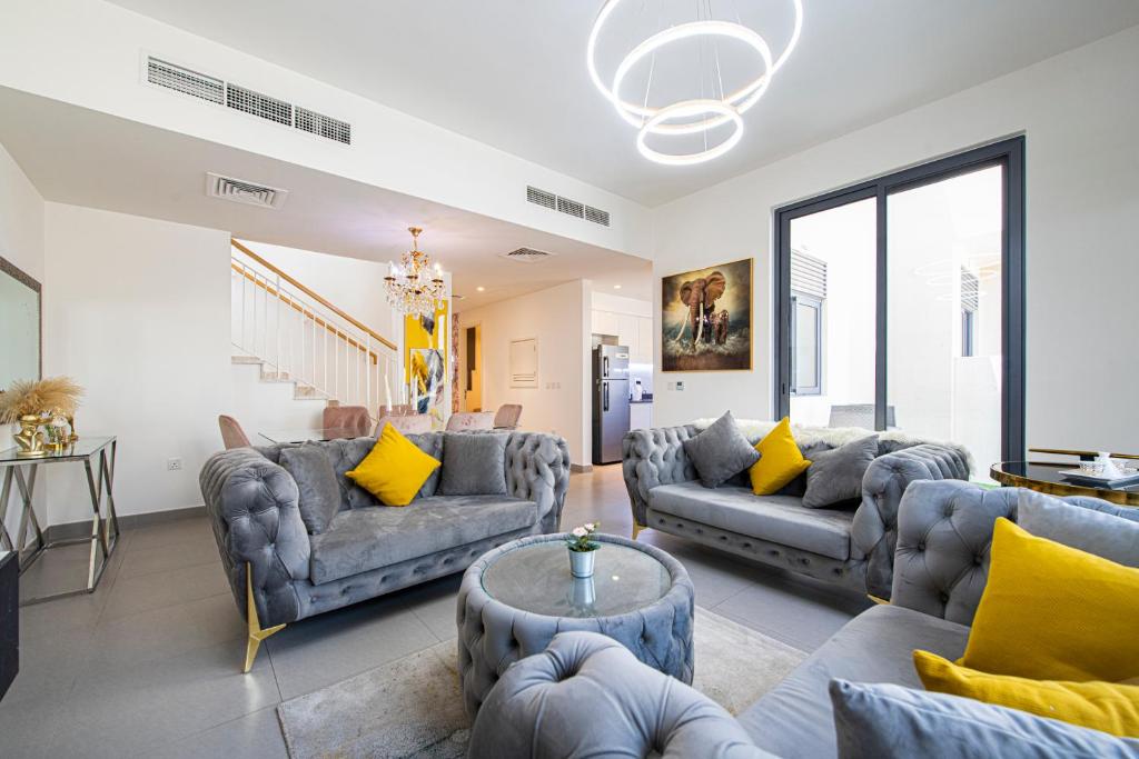 4-Bedroom Villas in Dubai Hills