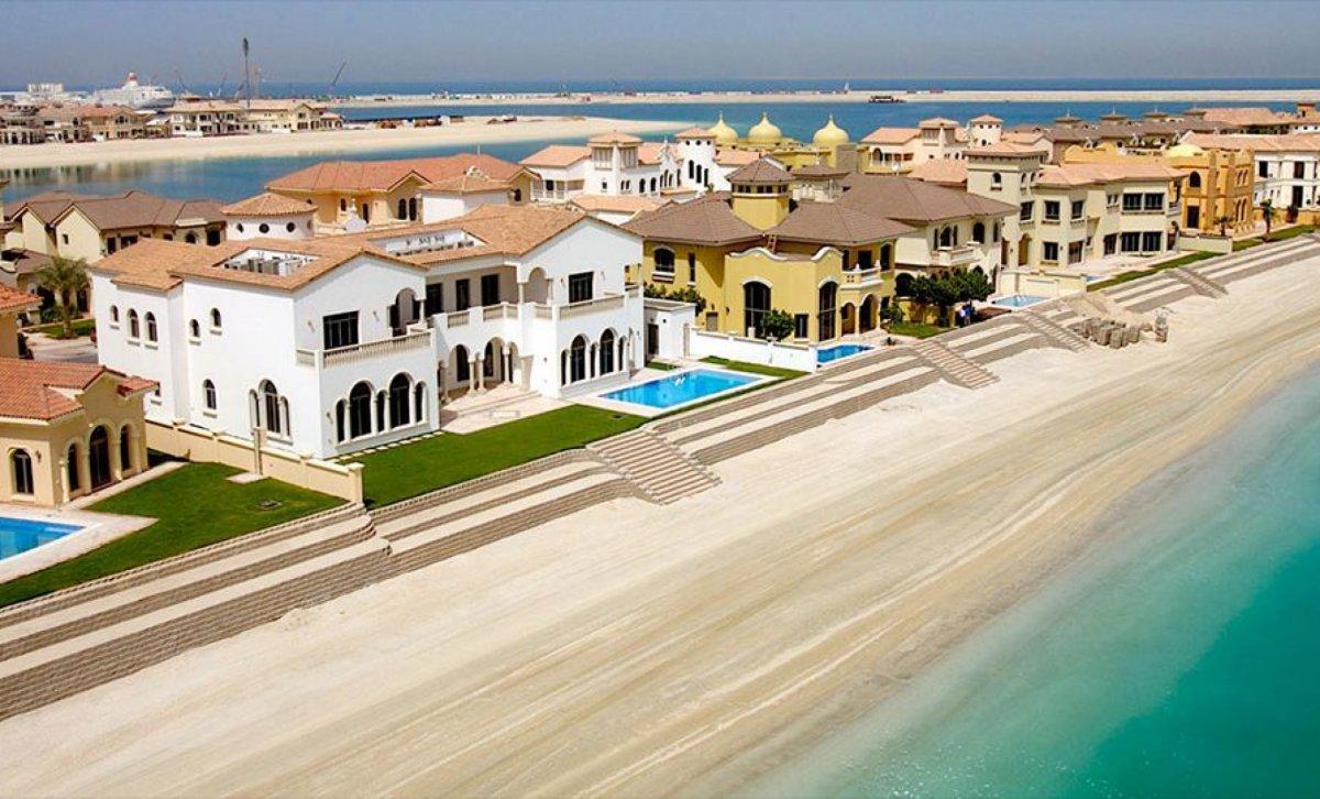 Buy beachfront villas Dubai